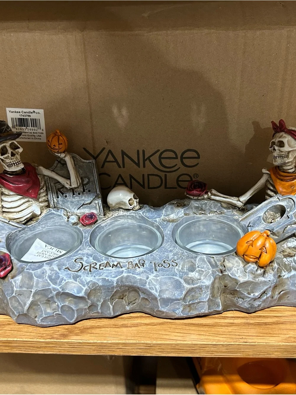 Yankee Candle Gray Halloween Skeleton Tea Light Tray new in box
